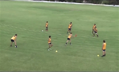 AFL Drills For Players: Spin Out of Trouble