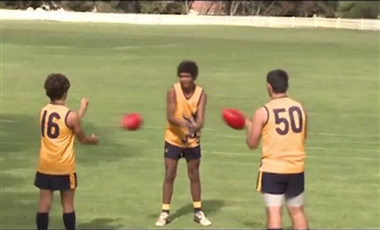 AFL Coaching Program: Left-right Combo